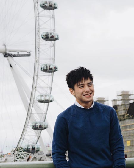 ดีเจวี รวีโรจน์ เลิศพิภพเมธา ดีเจวี รวีโรจน์ เลิศพิภพเมธา