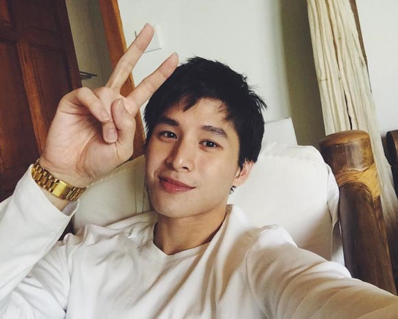 ดีเจวี รวีโรจน์ เลิศพิภพเมธา ดีเจวี รวีโรจน์ เลิศพิภพเมธา