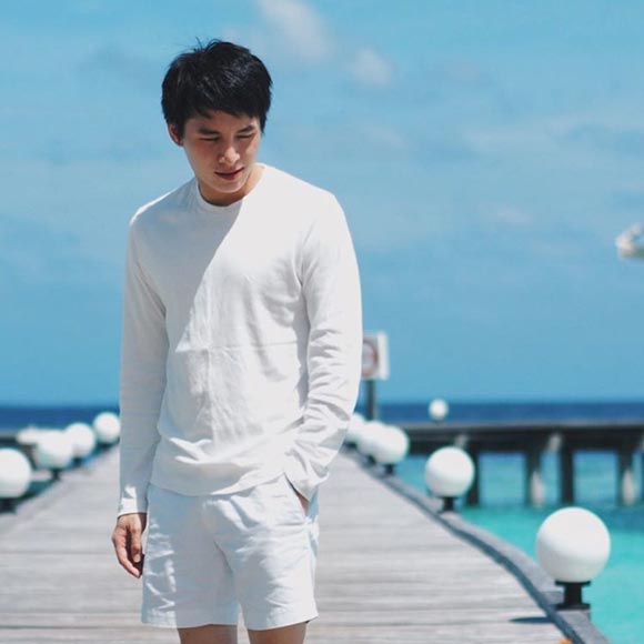 ดีเจวี รวีโรจน์ เลิศพิภพเมธา ดีเจวี รวีโรจน์ เลิศพิภพเมธา