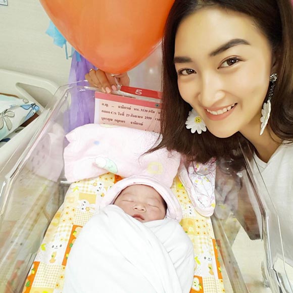 พัตเตอร์ พัดชา คลอดลูกสาว พัตเตอร์ พัดชา คลอดลูกสาว