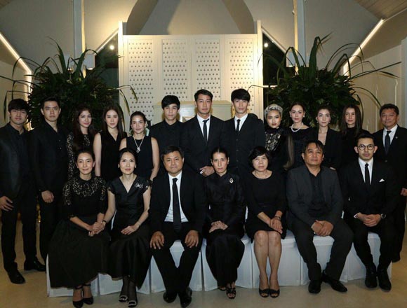 ดาราร่วมอาลัย คุณแม่ของคุณนิด อรพรรณ บิ๊กบอสโพลีพลัส ดาราร่วมอาลัย คุณแม่ของคุณนิด อรพรรณ บิ๊กบอสโพลีพลัส