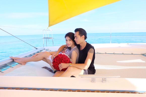 เดียร์ ไอซ์ เดียร์ ไอซ์