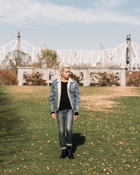 เดียร์ ไอซ์ เดียร์ ไอซ์