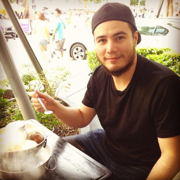 สเตฟาน อัพสเตตัส ดีเจสาวอกโต สเตฟาน อัพสเตตัส ดีเจสาวอกโต