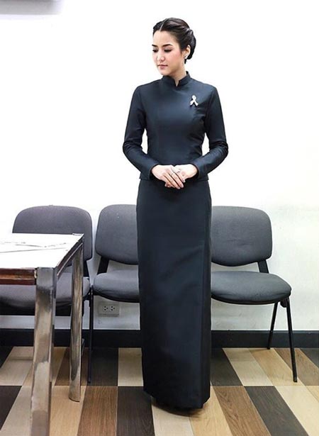 20 ภาพ ดาราหญิงไทย ในชุดไทยจิตรลดาสีดำ 20 ภาพ ดาราหญิงไทย ในชุดไทยจิตรลดาสีดำ