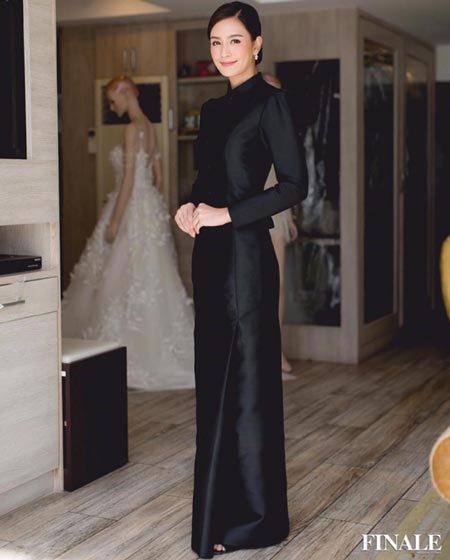 20 ภาพ ดาราหญิงไทย ในชุดไทยจิตรลดาสีดำ 20 ภาพ ดาราหญิงไทย ในชุดไทยจิตรลดาสีดำ