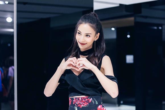 กรีน อัษฎาพร กรีน อัษฎาพร