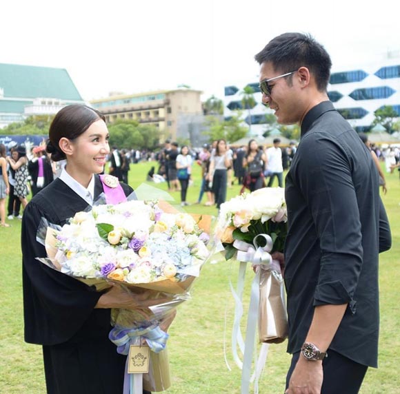 เวียร์ เบลล่า เวียร์ เบลล่า