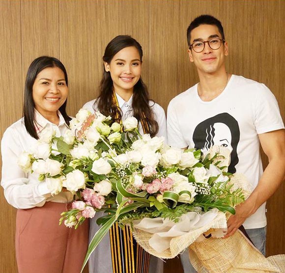 ณเดชน์ ญาญ่า ณเดชน์ ญาญ่า