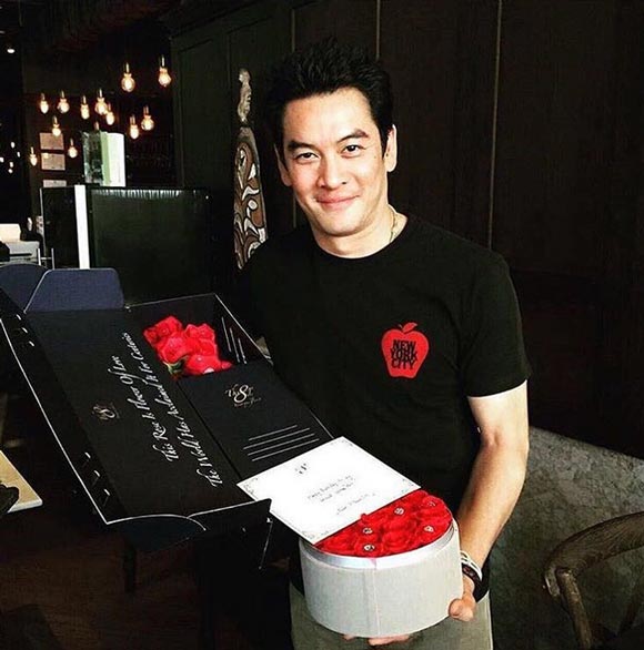 ชาคริต วุ้นเส้น ชาคริต วุ้นเส้น