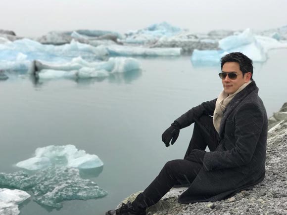 ฟลุค นาตาลี ออกทริปล่าแสงเหนือ ฟลุค นาตาลี ออกทริปล่าแสงเหนือ