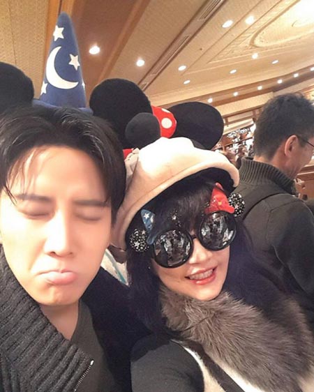 กอล์ฟ ไมค์ พาคุณแม่ที่ยวโตเกียว ดิสนีย์แลนด์ กอล์ฟ ไมค์ พาคุณแม่ที่ยวโตเกียว ดิสนีย์แลนด์