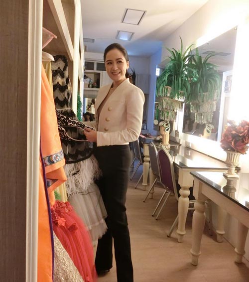 ปะวัติ จ๋า อลิสา พันธุศักดิ์ ปะวัติ จ๋า อลิสา พันธุศักดิ์