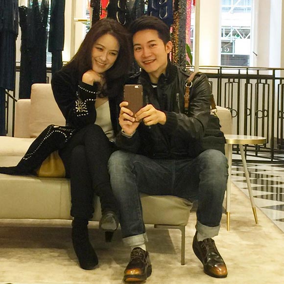 ปะวัติ จ๋า อลิสา พันธุศักดิ์ ปะวัติ จ๋า อลิสา พันธุศักดิ์