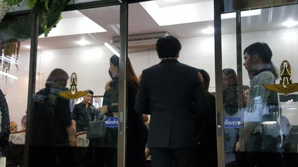 เพื่อนดารา ร่วมงานศพ คุณพ่อคิมเบอร์ลี่ เพื่อนดารา ร่วมงานศพ คุณพ่อคิมเบอร์ลี่