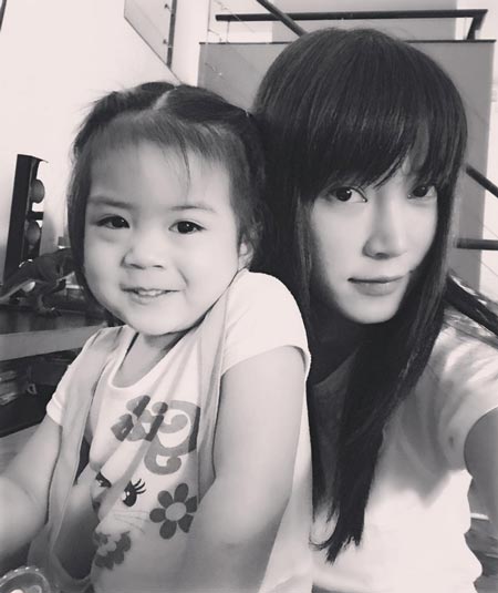 เมย์ พิชญ์นาฏ ผมหน้าม้า เมย์ พิชญ์นาฏ ผมหน้าม้า