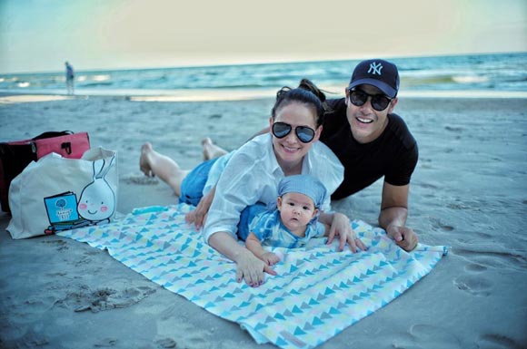 น้องริชา ลูกสาวแอน ภูริ น้องริชา ลูกสาวแอน ภูริ
