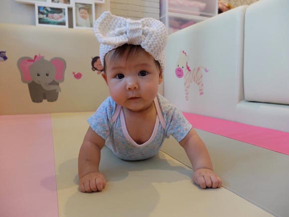 น้องริชา ลูกสาวแอน ภูริ น้องริชา ลูกสาวแอน ภูริ