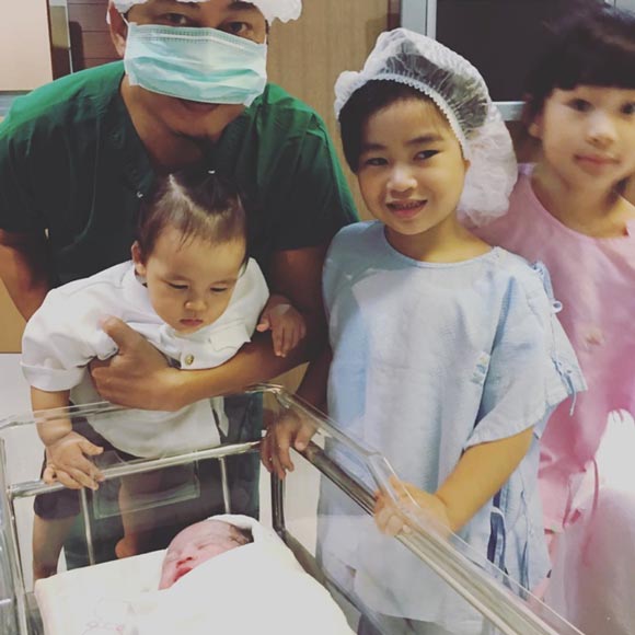 น้องออเกรซ ลูกสาวเปิ้ล จูน น้องออเกรซ ลูกสาวเปิ้ล จูน