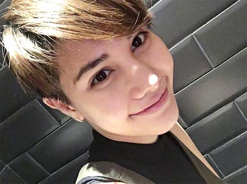 หนอยแน่ เดอะวอยซ์ ตัดผมสั้น หนอยแน่ เดอะวอยซ์ ตัดผมสั้น