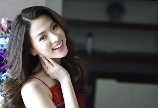 ใบเฟิร์น พิมพ์ชนก ใบเฟิร์น พิมพ์ชนก