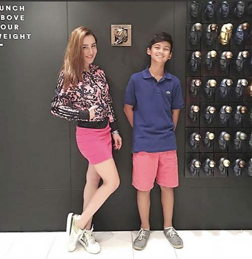 นิโคล เทริโอ น้องทิกเกอร์ นิโคล เทริโอ น้องทิกเกอร์