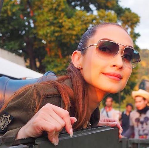 แคทรียา อิงลิช แคทรียา อิงลิช