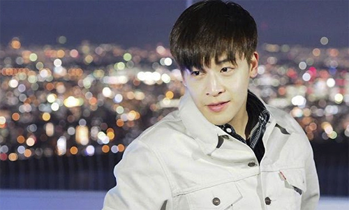 มาร์ช จุฑาวุฒิ มาร์ช จุฑาวุฒิ