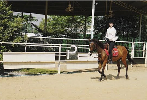 ใหม่ ดาวิกา ใหม่ ดาวิกา