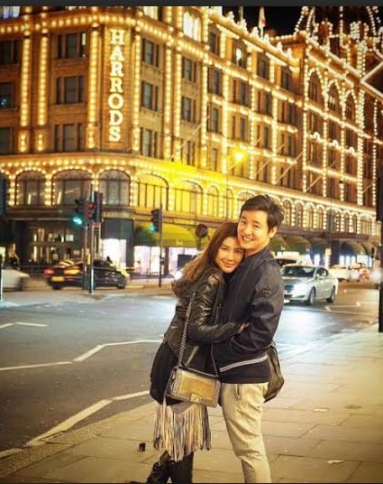 บี มาติกา กร กรกฤช จุฬางกูร บี มาติกา กร กรกฤช จุฬางกูร