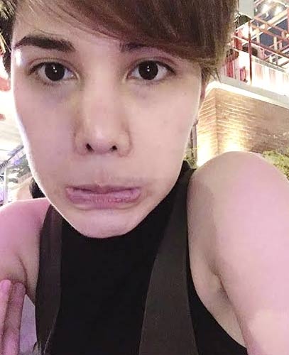 หนอยแน่ เดอะวอยซ์ ตัดผมสั้น หนอยแน่ เดอะวอยซ์ ตัดผมสั้น