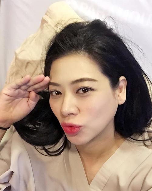 เอ๋ พรทิพย์, เอ๋ พรทิพย์,