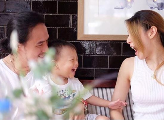 เบลล์ ไชนาดอล์ เบลล์ ไชนาดอล์