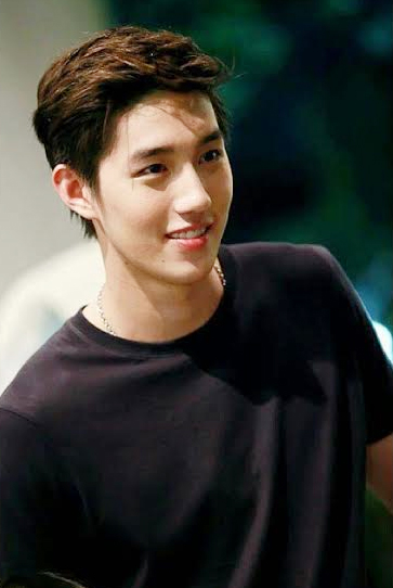 ต่อ ธนภพ ต่อ ธนภพ