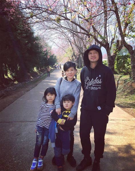 น้องสมใจ น้องสุขใจ ลูกเต๋า สมชาย น้องสมใจ น้องสุขใจ ลูกเต๋า สมชาย
