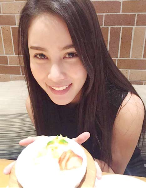 เบญ เรวิญานันท์ เบญ เรวิญานันท์