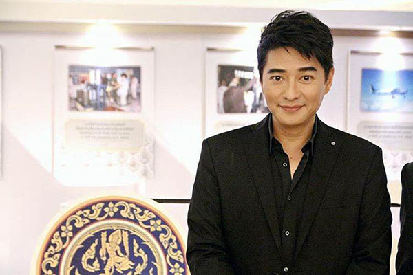 ก้อง สหรัถ ก้อง สหรัถ