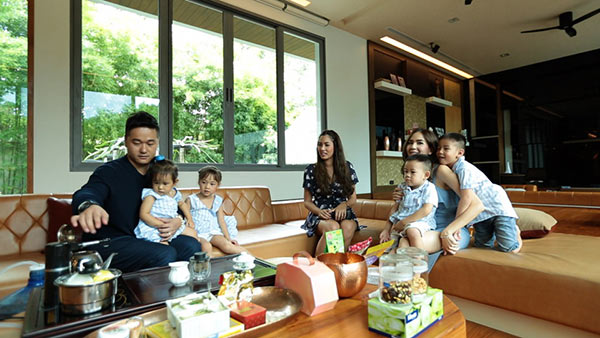 พลอย ชิดจันทร์ เคน พลอย ชิดจันทร์ เคน