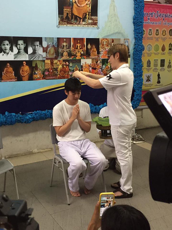 เชน ธนา บวช เชน ธนา บวช