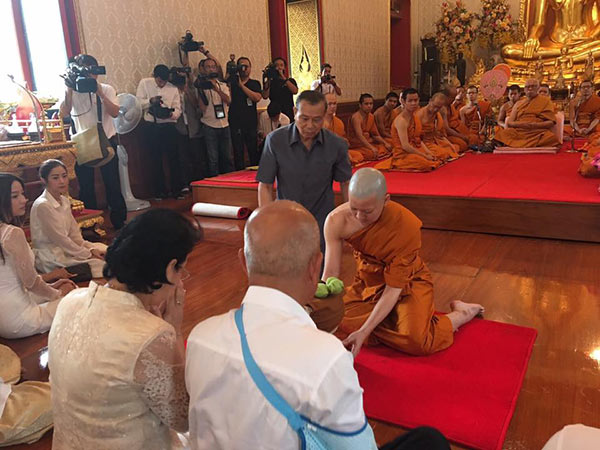 เชน ธนา บวช เชน ธนา บวช