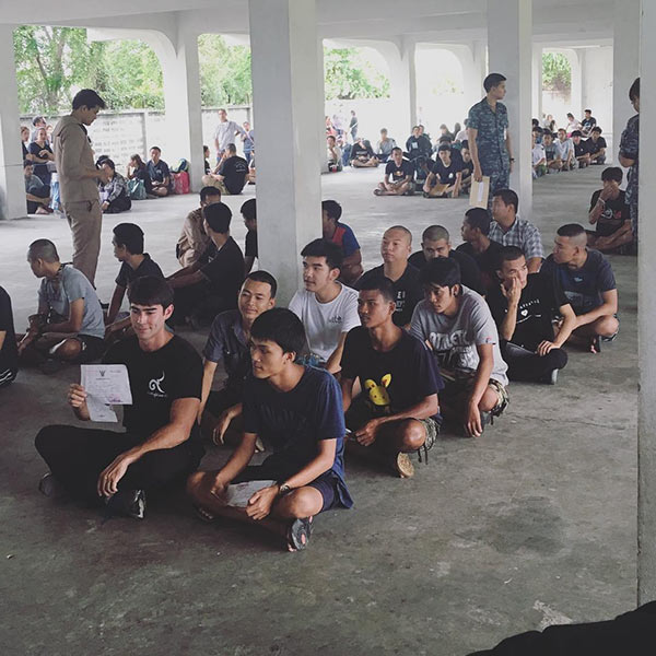 หลุยส์ เฮส์ดาร์ซันื หลุยส์ เฮส์ดาร์ซันื