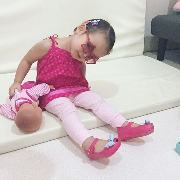 น้องปีใหม่ ลูกสาว แอฟ ทักษอร น้องปีใหม่ ลูกสาว แอฟ ทักษอร