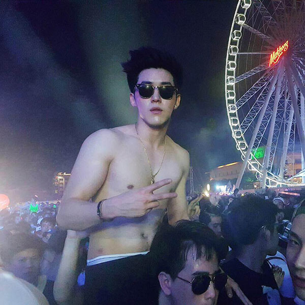 แฟนจูน ธีรตี แฟนจูน ธีรตี