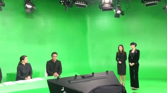 ใหม่ ดาวิกา ใหม่ ดาวิกา