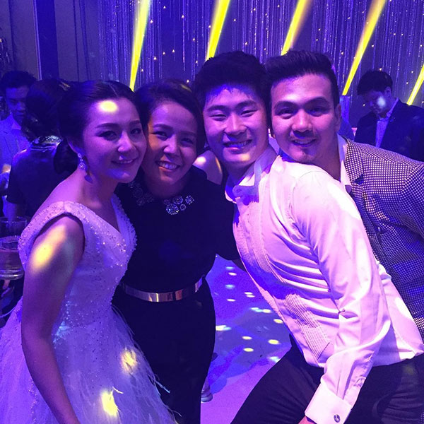 เอ็ม บุษราคัม แต่งงาน เอ็ม บุษราคัม แต่งงาน