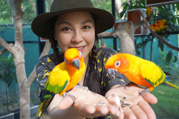 จอย ศิริลักษณ์ จอย ศิริลักษณ์