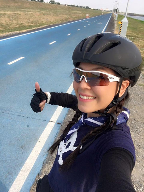 จอย ศิริลักษณ์ จอย ศิริลักษณ์