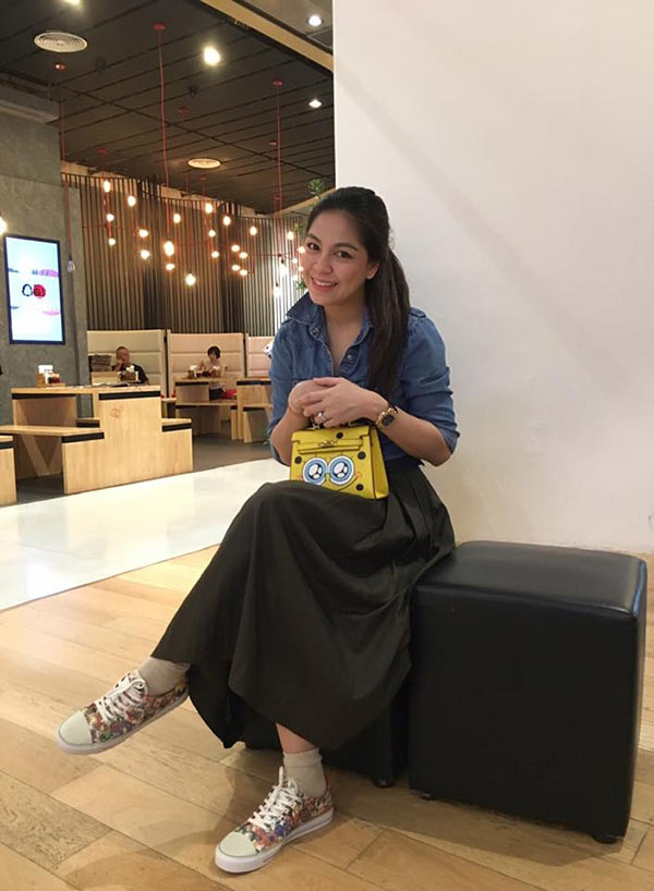 จอย ศิริลักษณ์ จอย ศิริลักษณ์