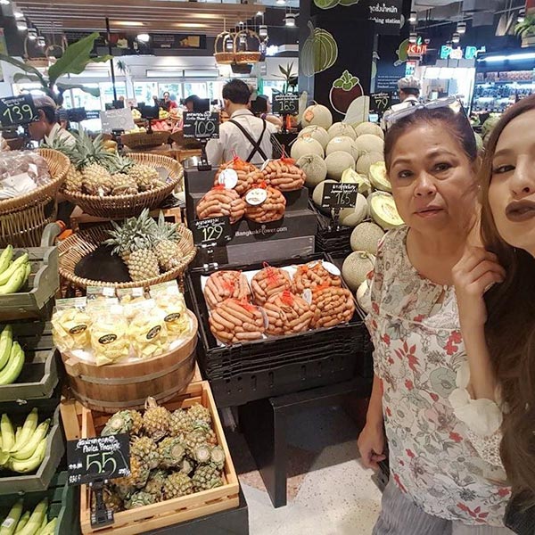 ขวัญ อุษามณี ขวัญ อุษามณี