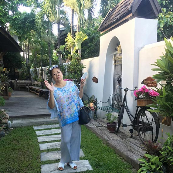 แม่ขวัญ อุษามณี แม่ขวัญ อุษามณี